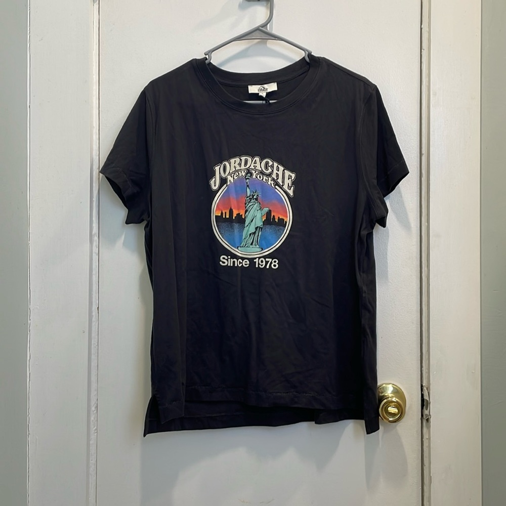 jordache vintage crew neck tee
